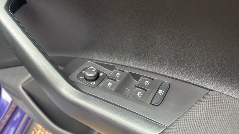 Volkswagen Polo 1.0 TSI R-Line 5dr Petrol Hatchback